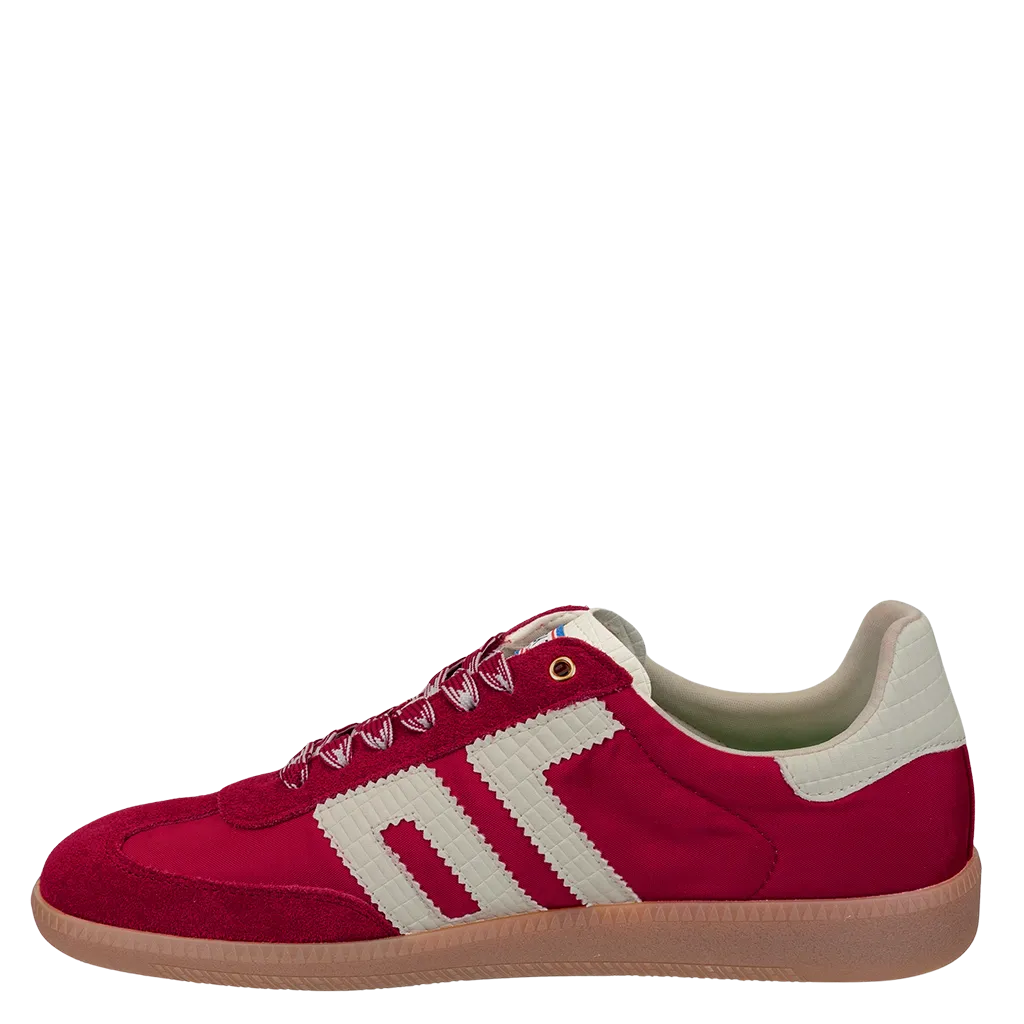 Back 70 Ghost Sneakers in Red