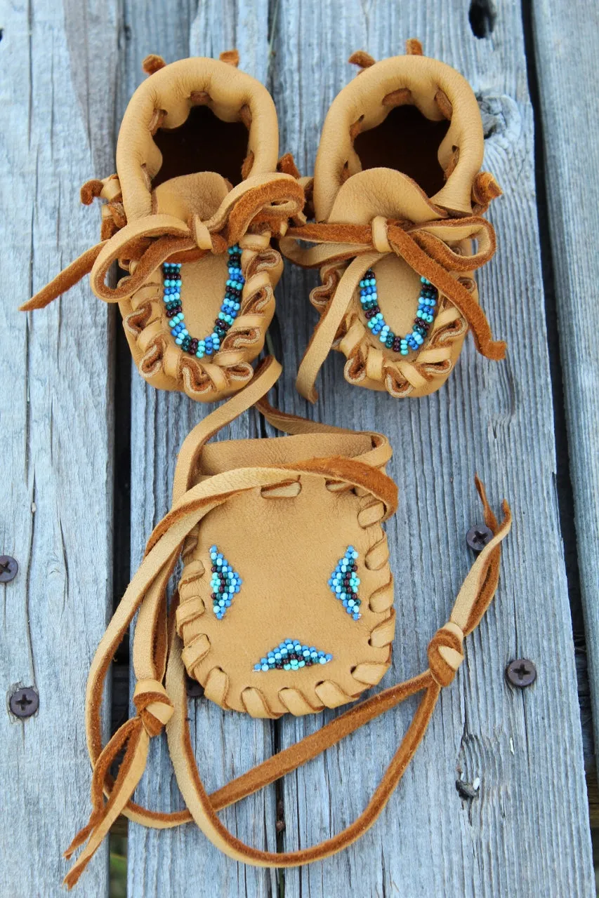 beaded baby moccasin set, baby shower gift