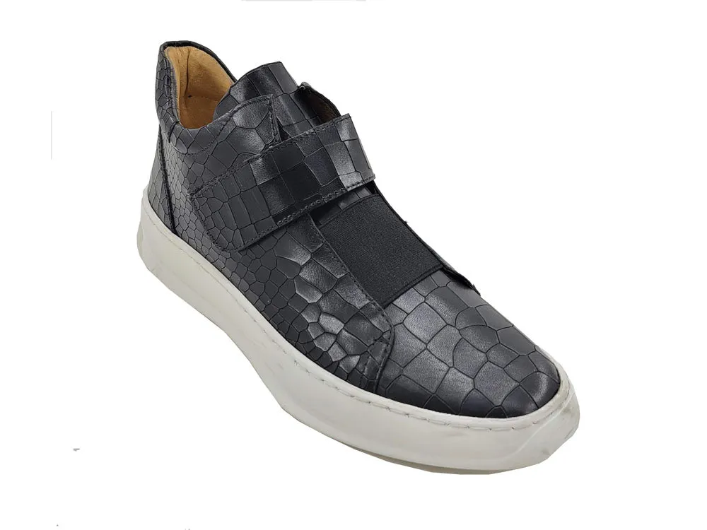 Embossed Mid-top Leather Sneaker