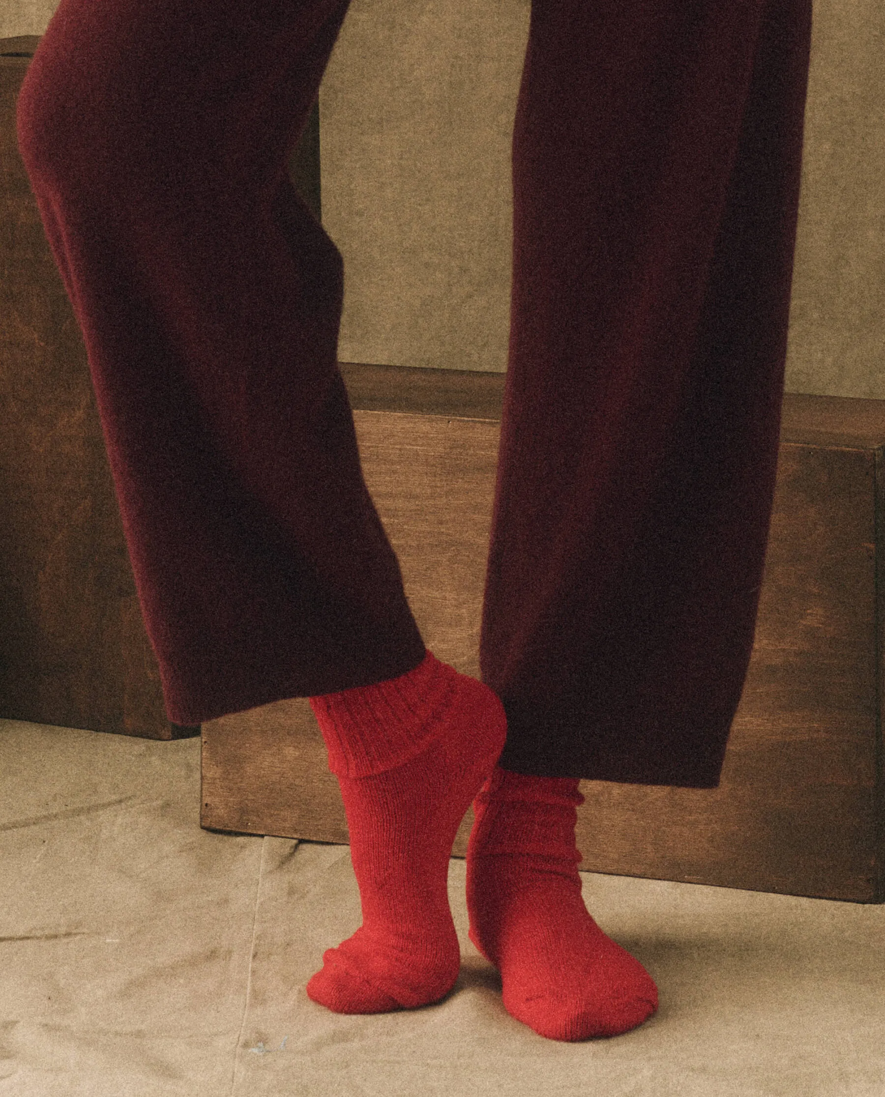 The Cashmere Sock. -- Bright Red