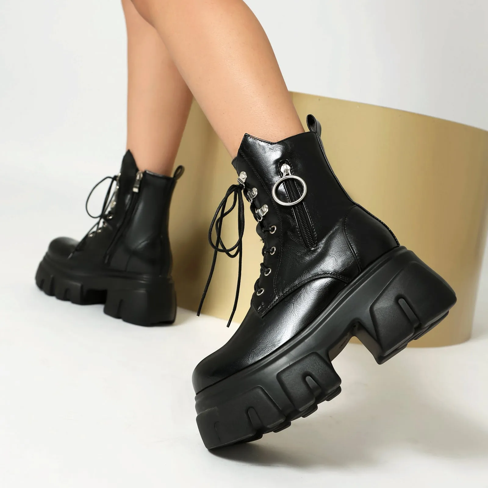 Women's Thick Heel Zipper Motorcycle Short Boots