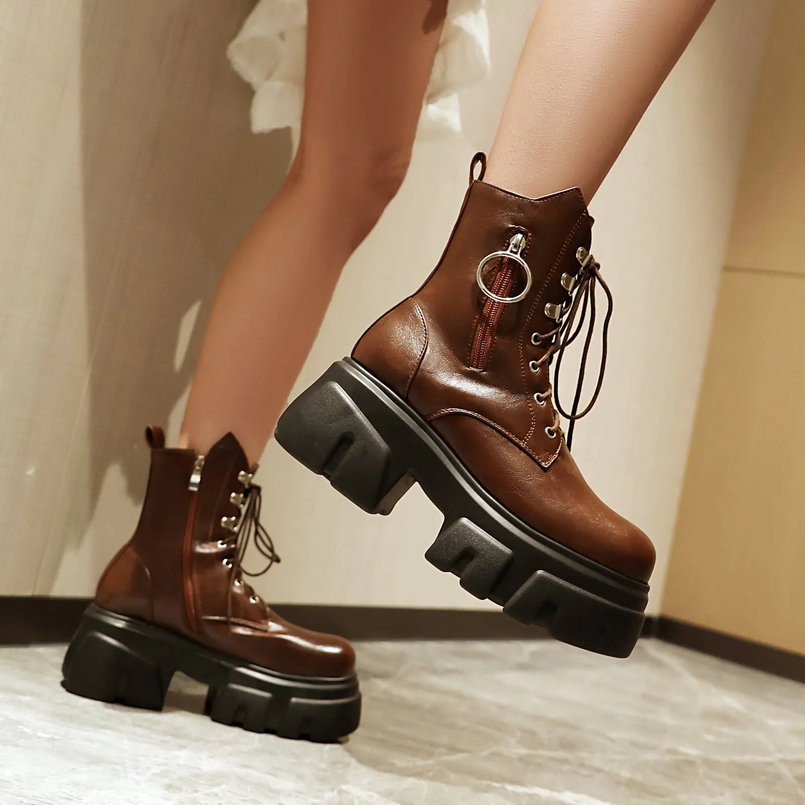 Women's Thick Heel Zipper Motorcycle Short Boots