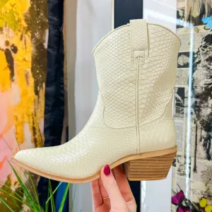 Zou Zou Booties - Bone Snake